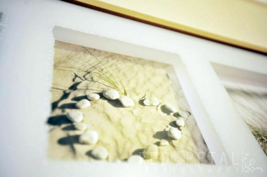 Triple,63060115:JPEG